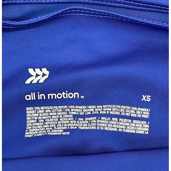 All In Motion Women's Sculpt Ultra High-Rise Capri Leggings Vibrant Blue, XS - Picture 6 of 6